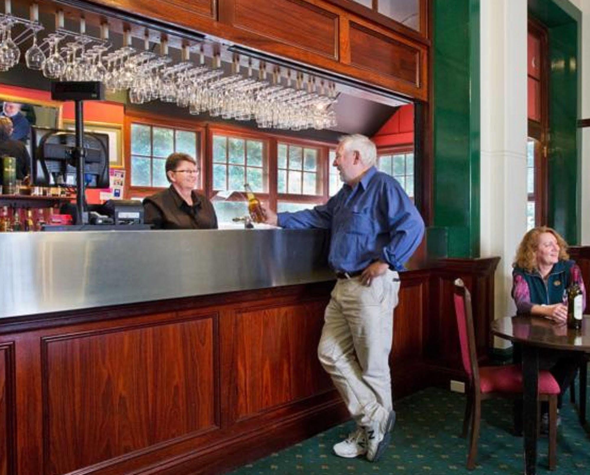 Hotel Jenolan Caves House Extérieur photo
