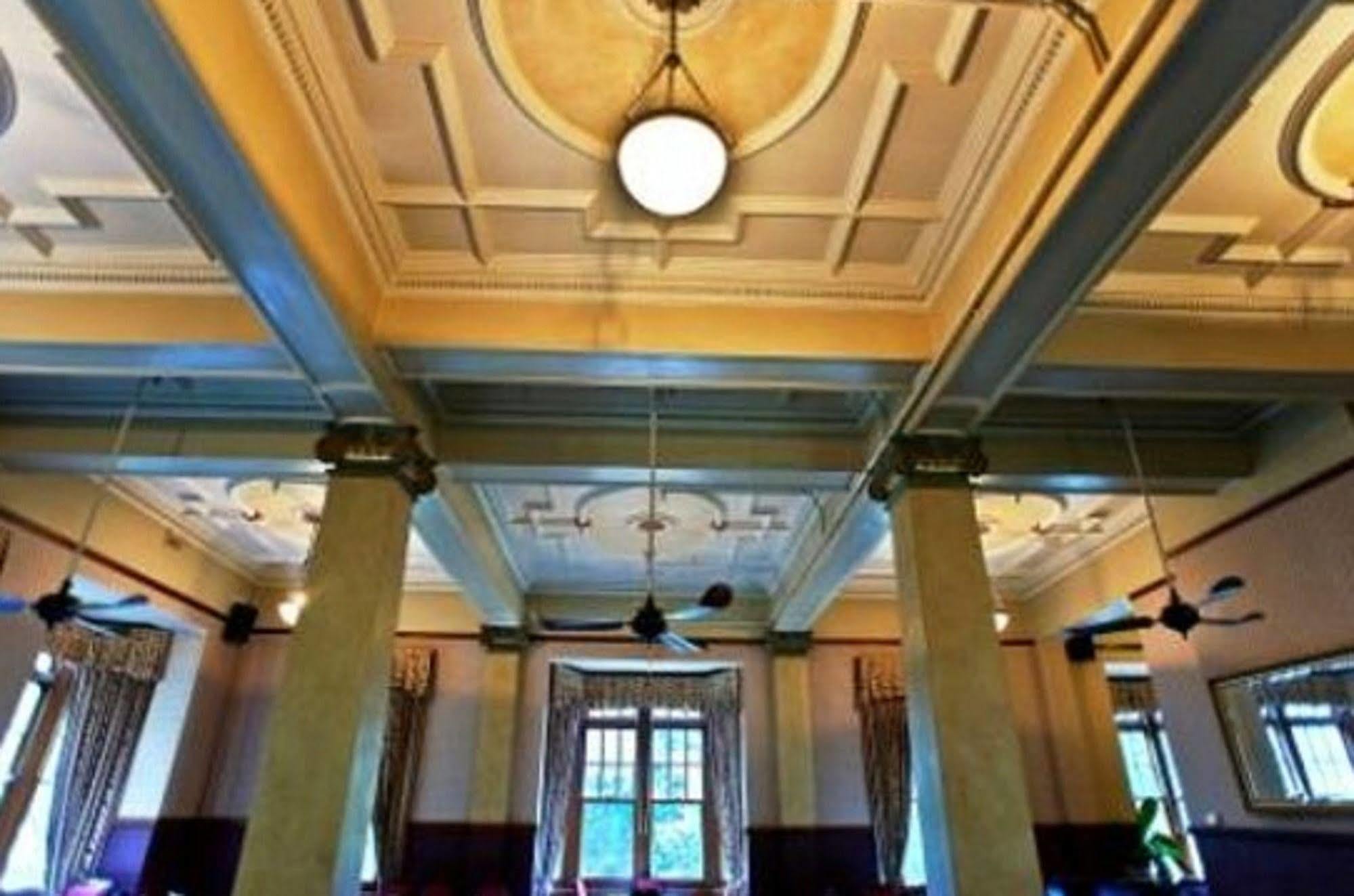 Hotel Jenolan Caves House Extérieur photo